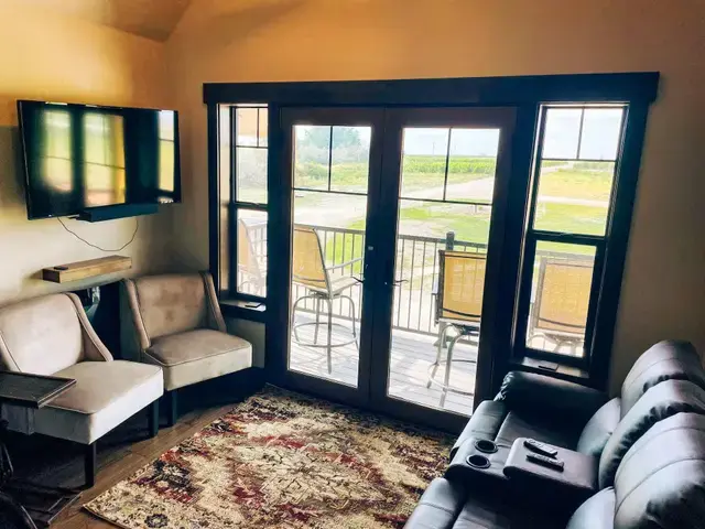 Legacy Vineyards Carriage House